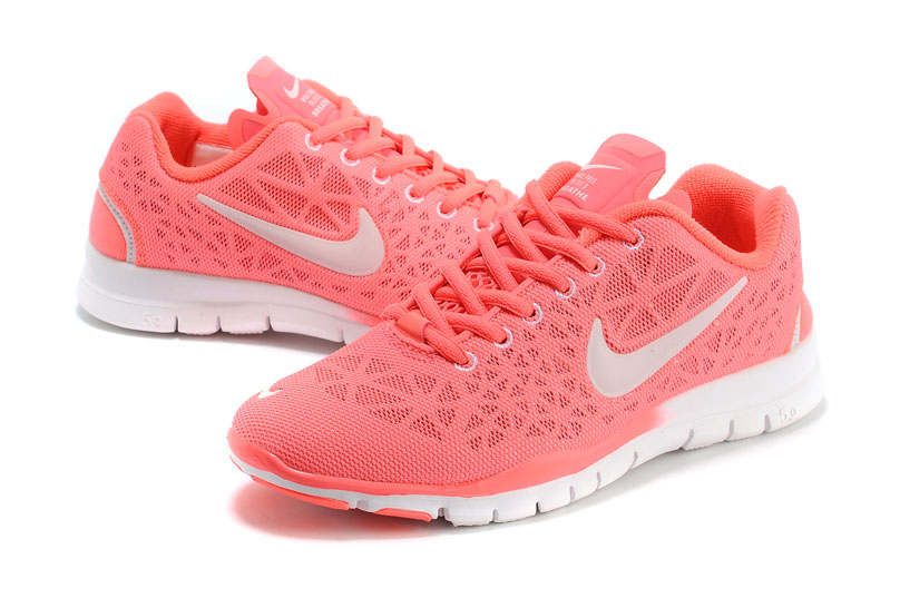 Femmes TR FIT 3 RESPIRER Free 5.0 chaussures de course rose blanc (1)